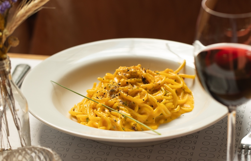 Spaghetti alla carbonara: ricetta e abbinamento con il vino